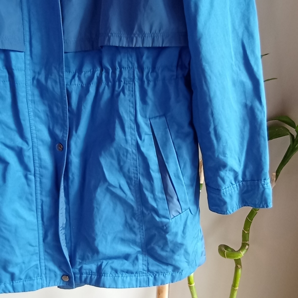 Korean Luxury Blue Coat - Picture 3 of 15